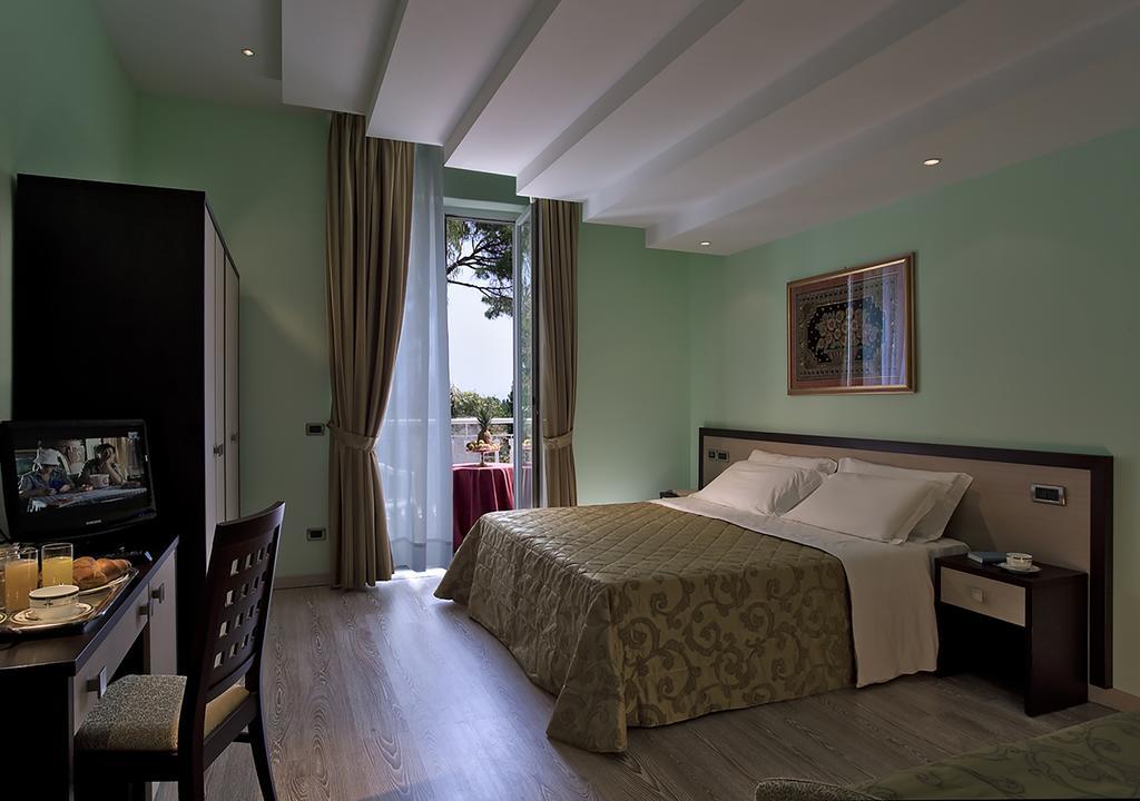 Hotel Regina Palace Terme Ischia Cameră foto
